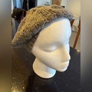 Heather & Metallic Gray Knit Beret